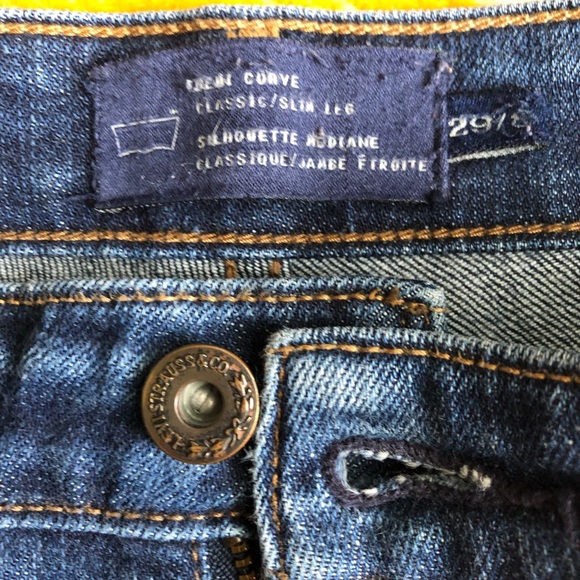Sz 8 Levi’s classic curve - Picture 2 of 2